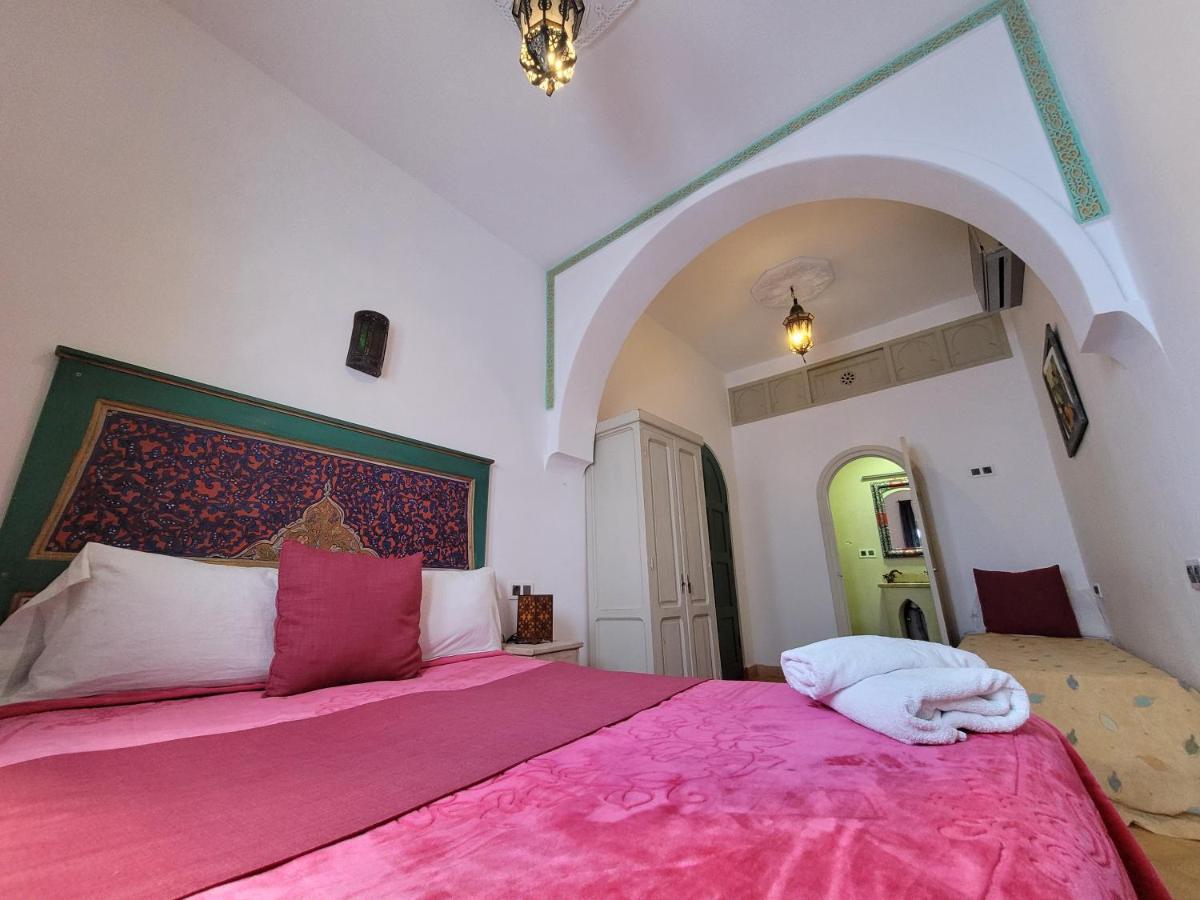 Honey Suckle Hotel Chefchaouen Exterior photo